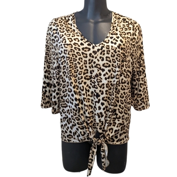 LOVE & Legend Leopard Print Top with Twisted Front 2X - Picture 1 of 7